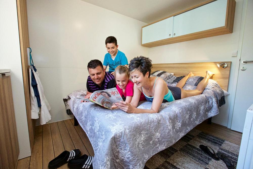 Hungarospa Thermal Camping Mobilhaz Hajduszoboszlo Ngoại thất bức ảnh
