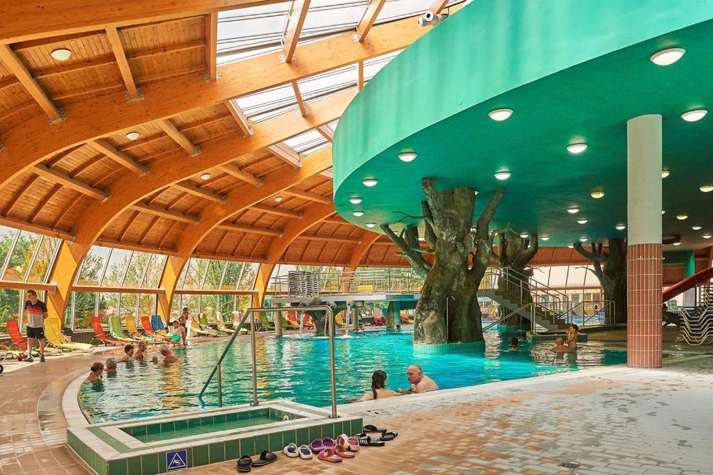 Hungarospa Thermal Camping Mobilhaz Hajduszoboszlo Ngoại thất bức ảnh